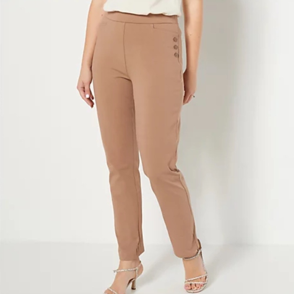 NWT Susan Graver Weekend Petite Premium Stretch Ankle Pants w/ Button Detail